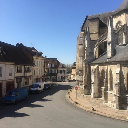 Chambre Saint-Sauveur Les Andelys Esterno foto